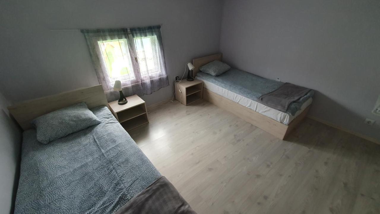 Стаи За Гости Sun House Apartment Varna Bagian luar foto
